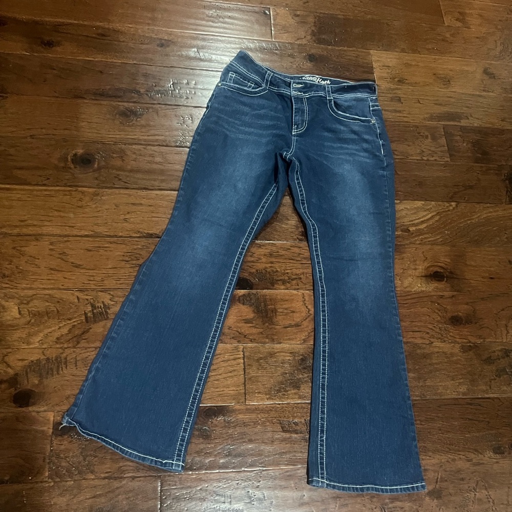 12 curvy Bootcut jeans